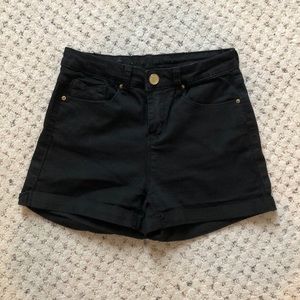 Stretchy denim high waisted shorts